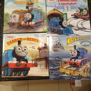 Thomas & Friends Adventure Book Set - Blue and Red